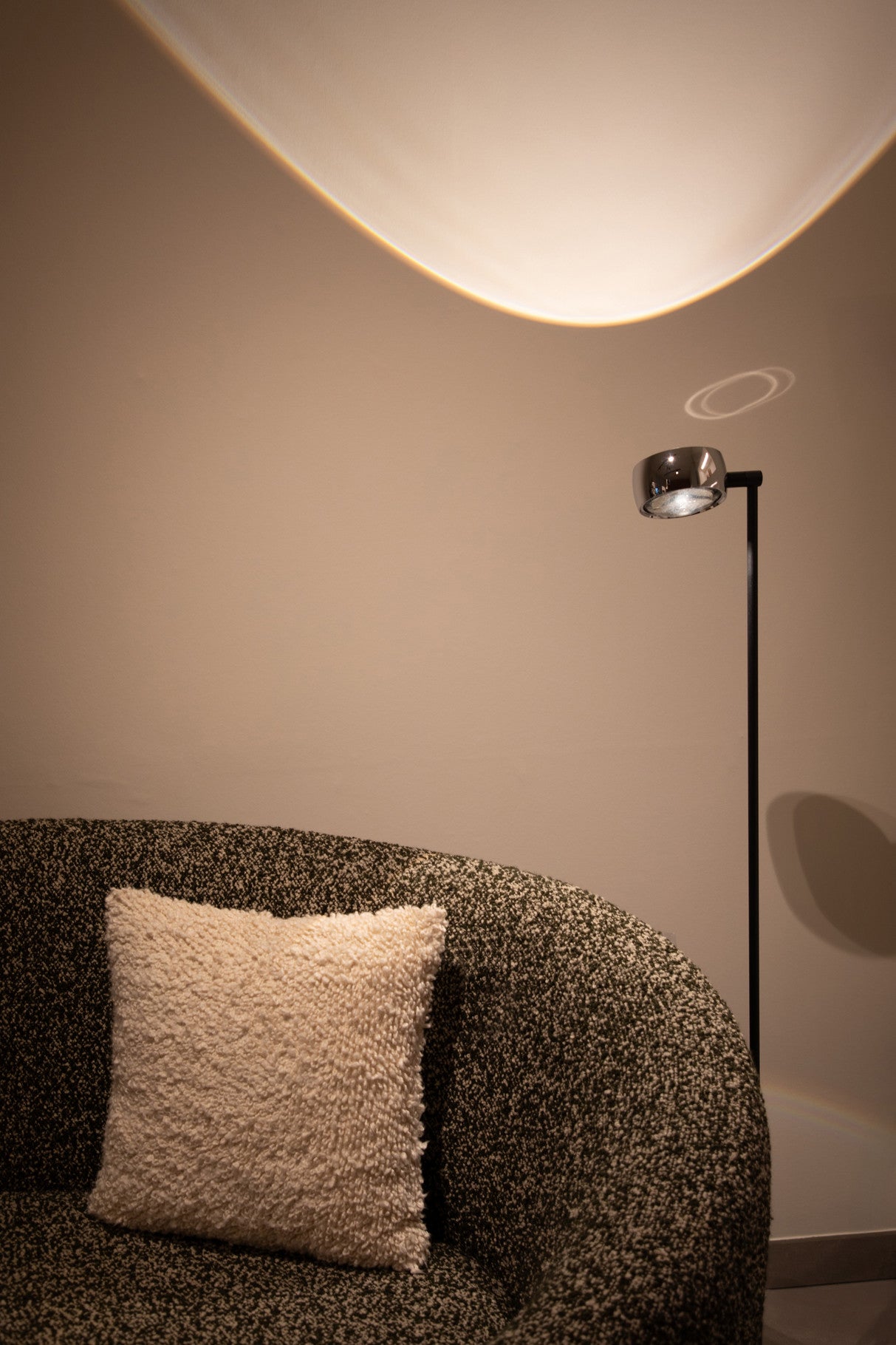 VOLTA floorlamp