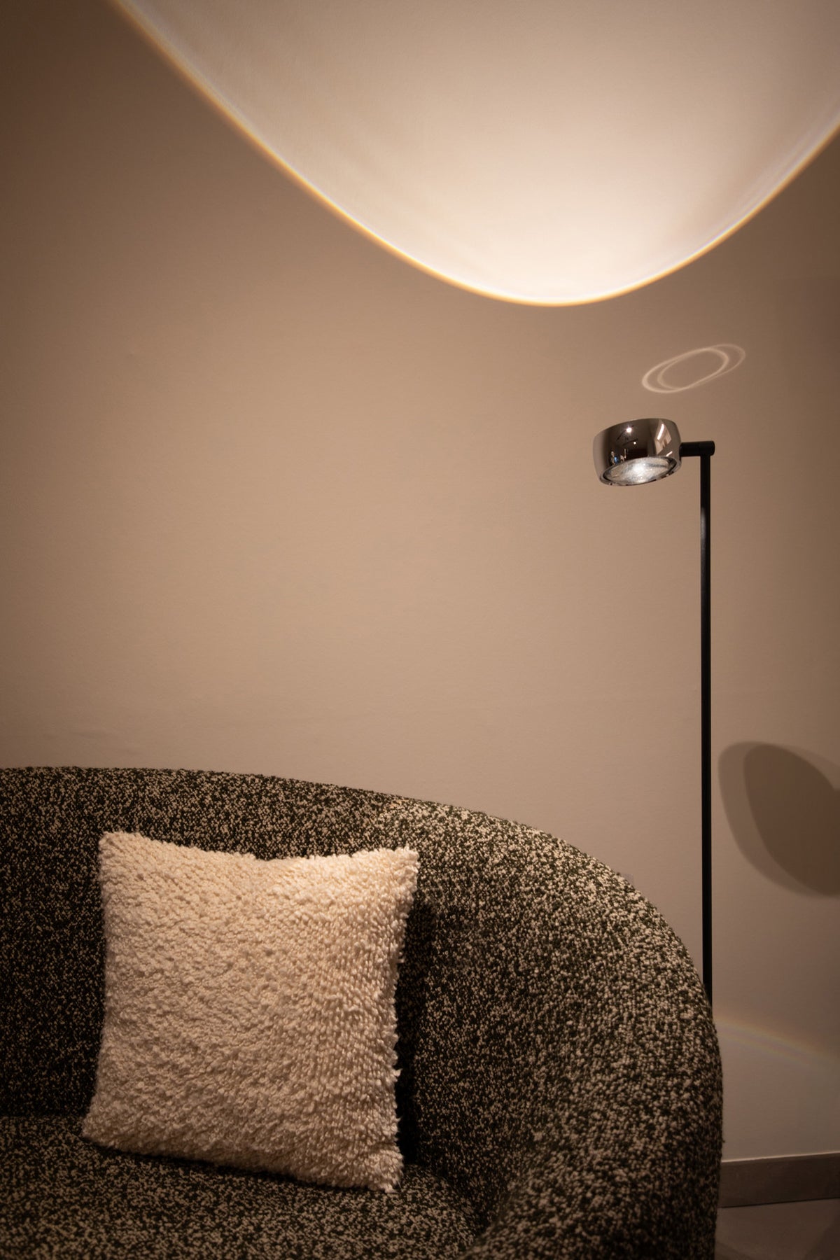 VOLTA floorlamp