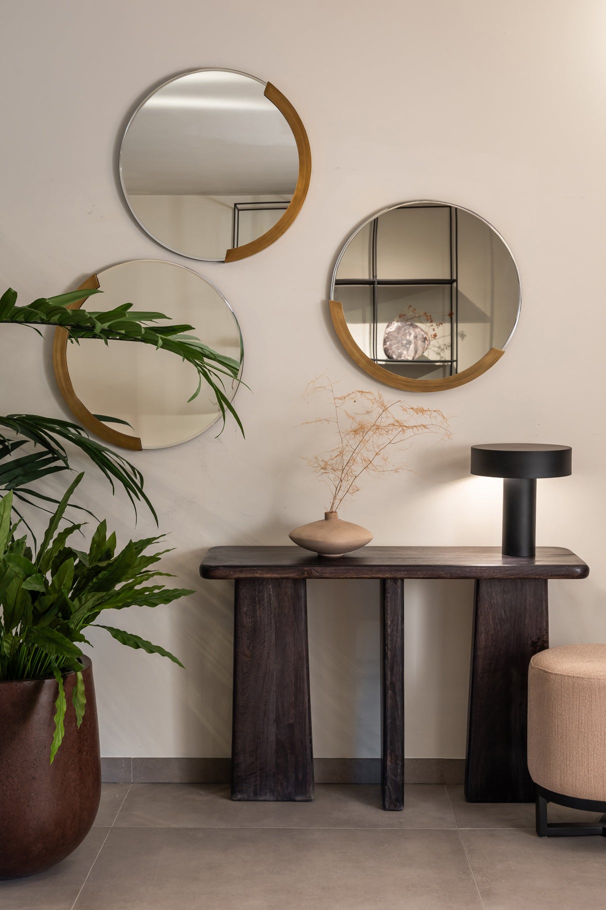 YUTANG table lamp