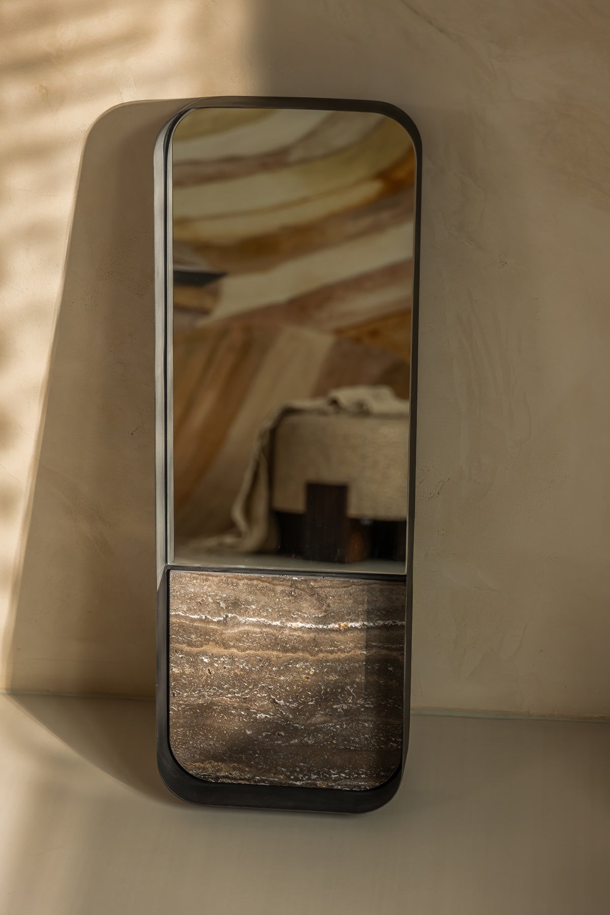 AGA mirror
