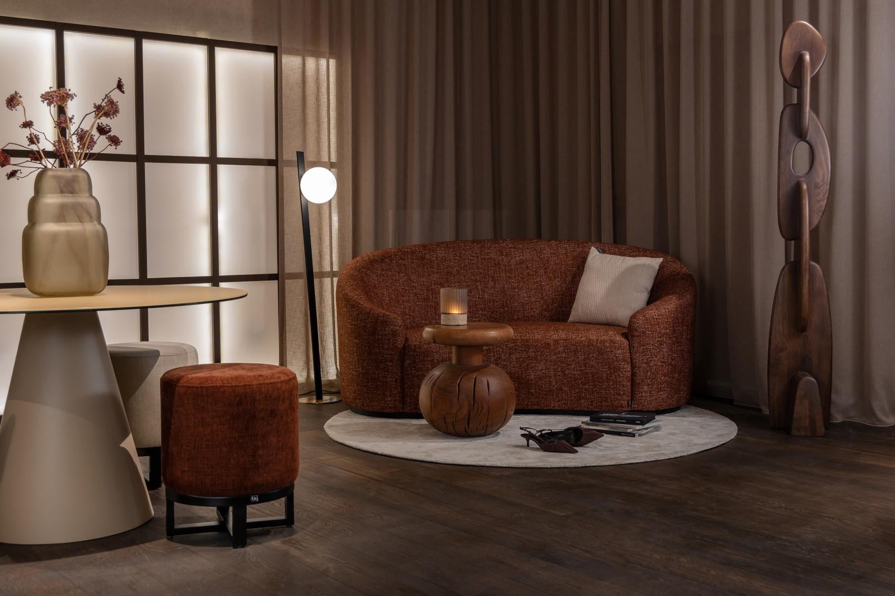 GLOBE side table